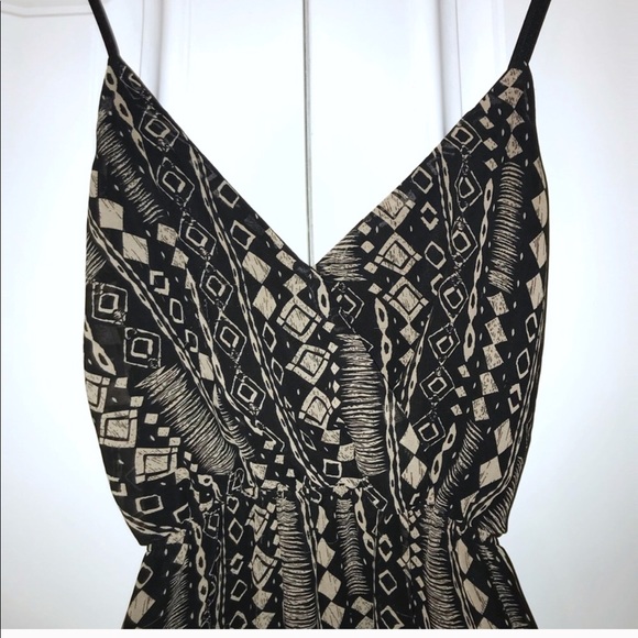 4-for-$25! ✨Tribal Printed Wrap Front Maxi Dress - Picture 4 of 8